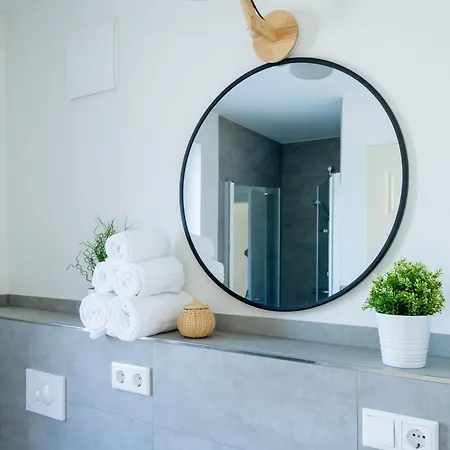 Apartment Zweitraum In Oldenburg